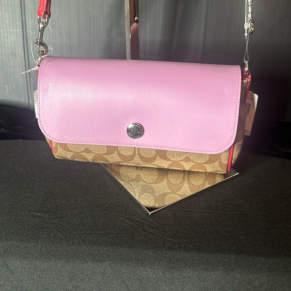 NWT COACH REVERSIBLE CROSSBODY IN SIGNATURE CANVAS